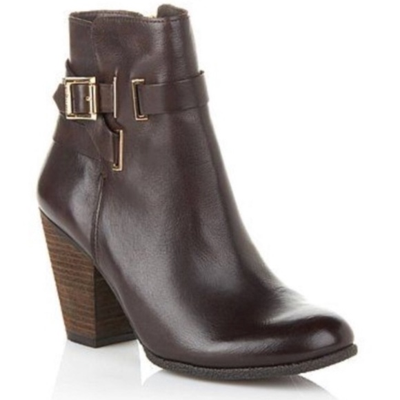 Vince Camuto Shoes - Vince Camuto Harriet Soft Leather Stacked Ankle Heeled Boot Size 8.5